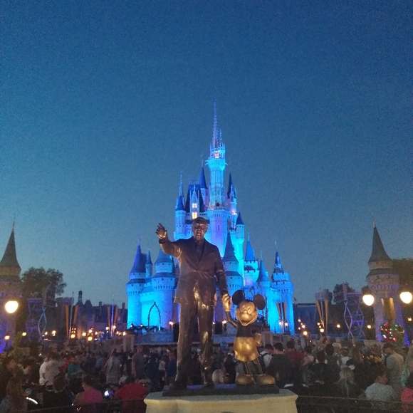 Meet your Posher, Monse - Picture 2 of 4